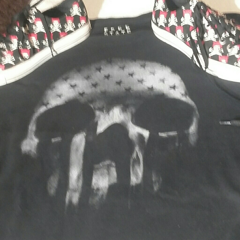 Free state men's skull t-shirt